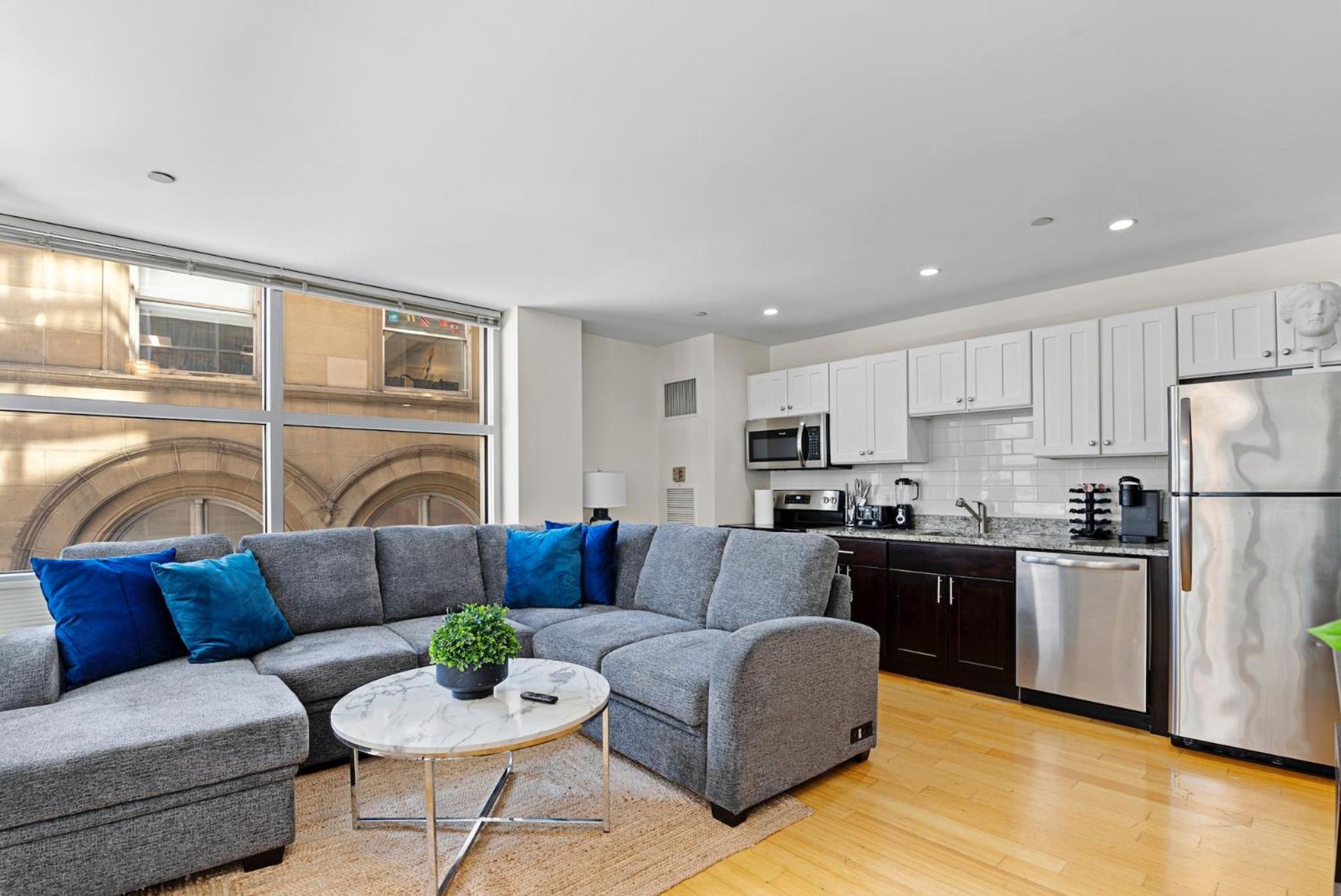 Furnished Apartment In Downtown Бостон Экстерьер фото