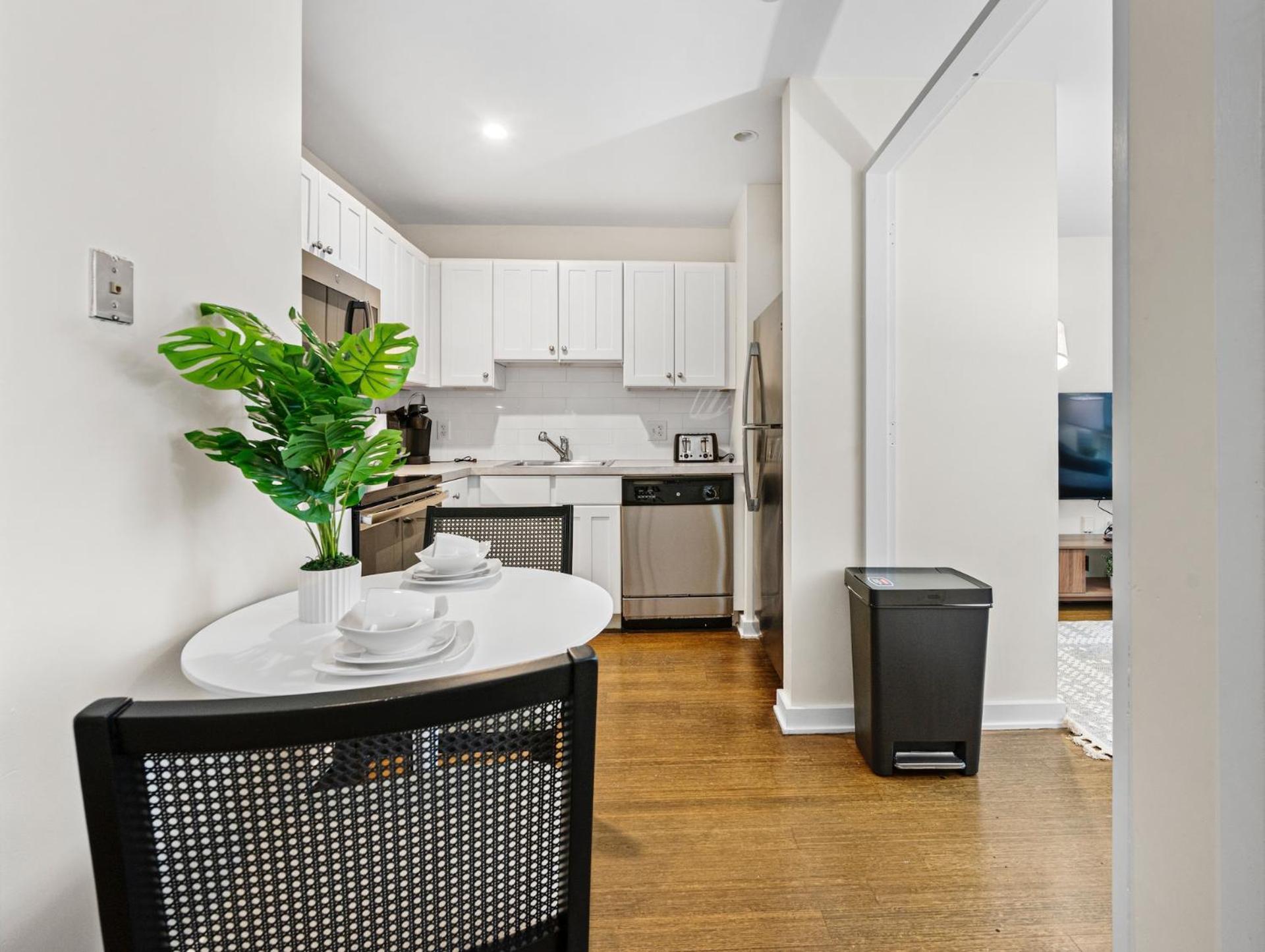 Furnished Apartment In Downtown Бостон Экстерьер фото