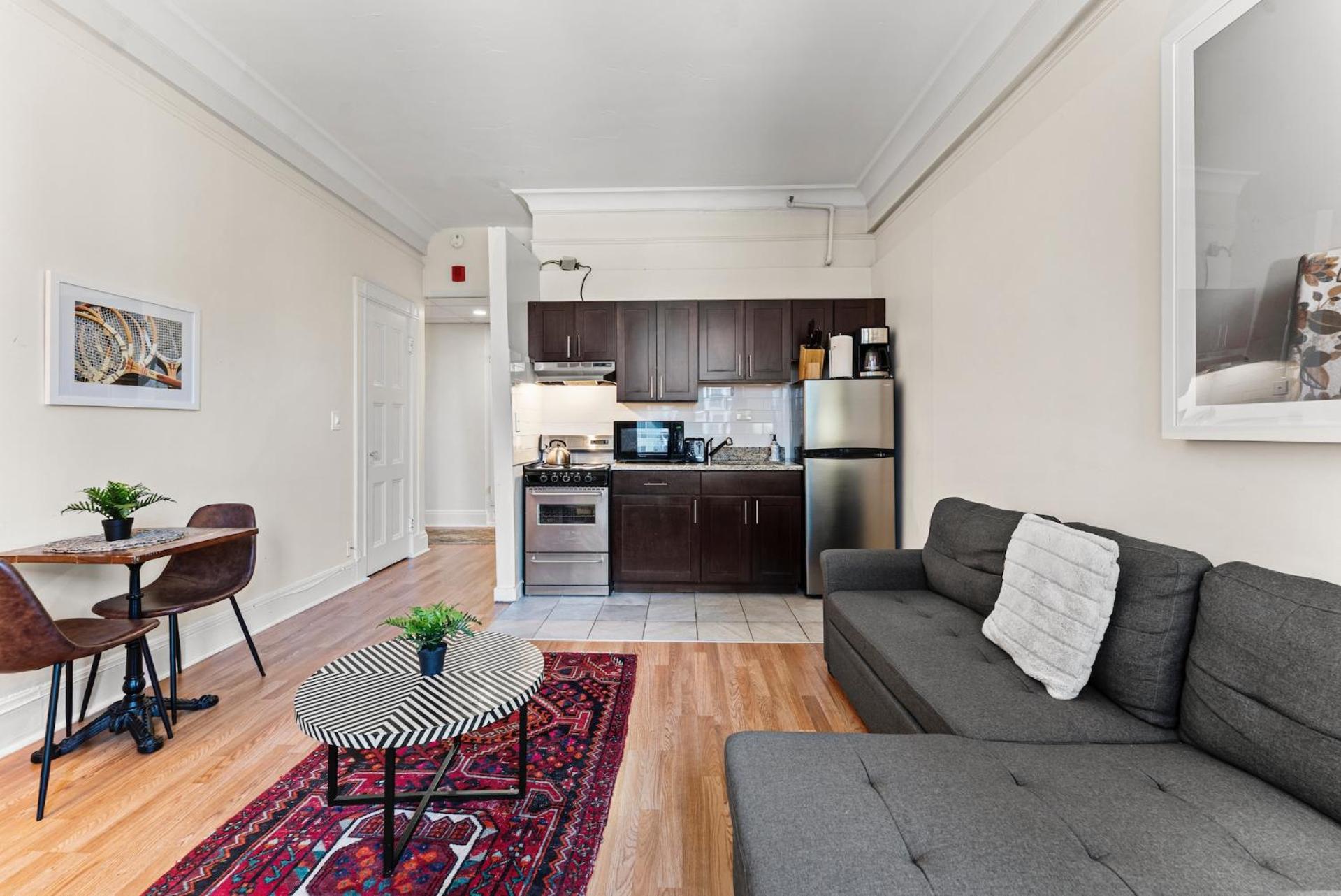 Furnished Apartment In Downtown Бостон Экстерьер фото